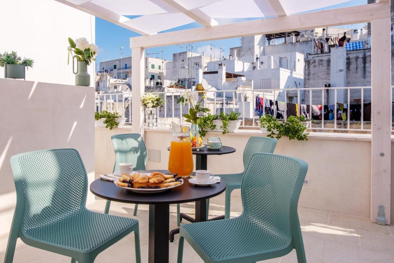 La Bella Ostuni Suites Bagian luar foto