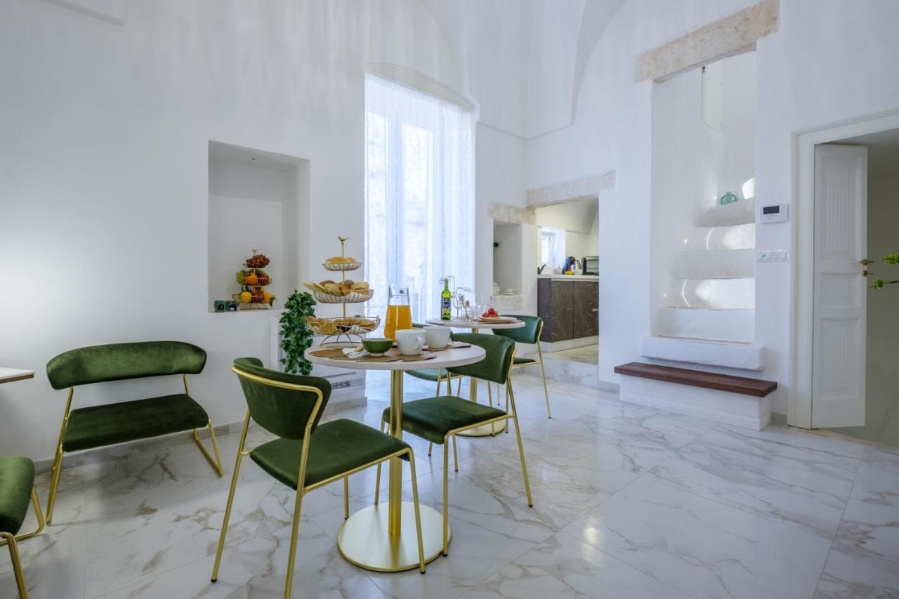 La Bella Ostuni Suites Bagian luar foto