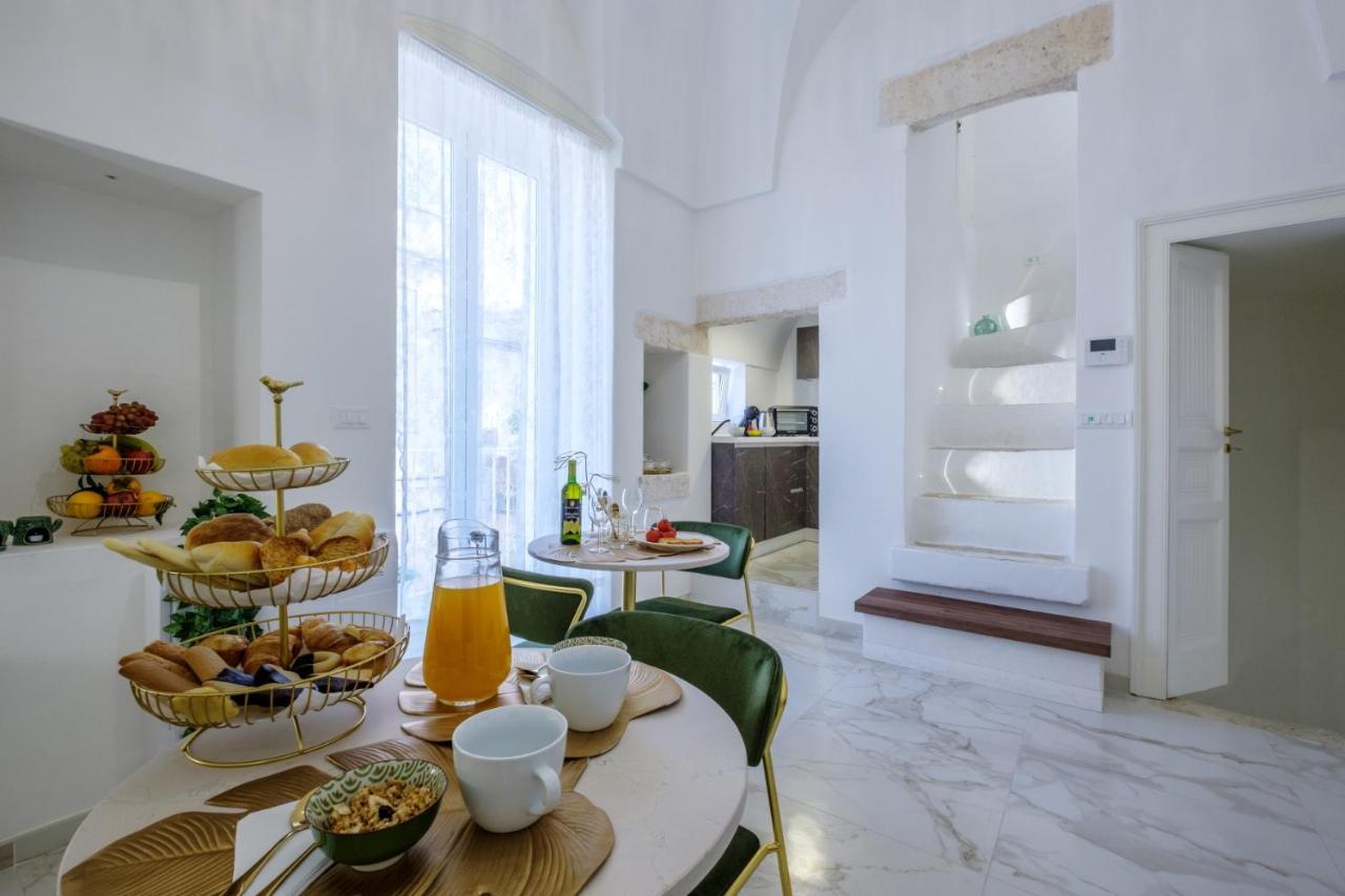 La Bella Ostuni Suites Bagian luar foto