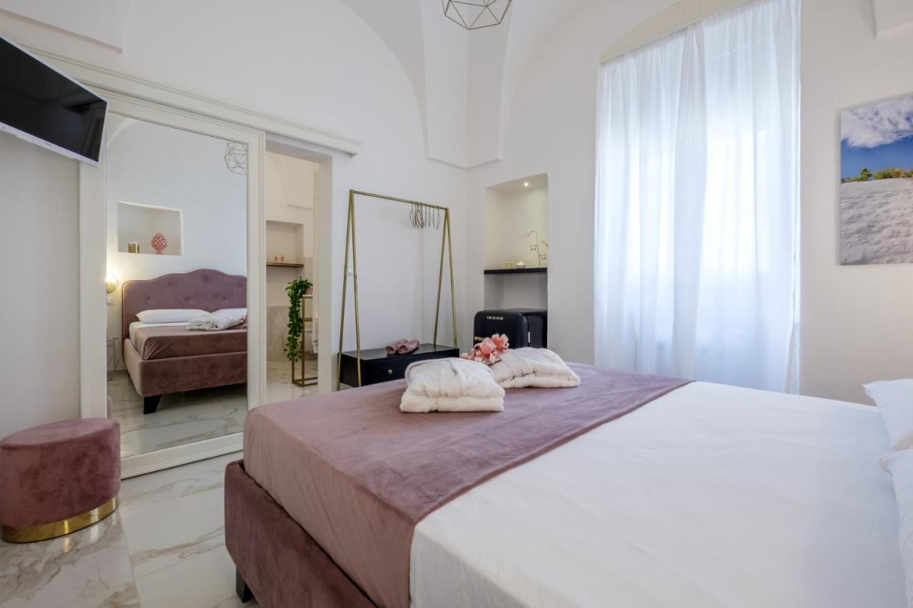 La Bella Ostuni Suites Bagian luar foto