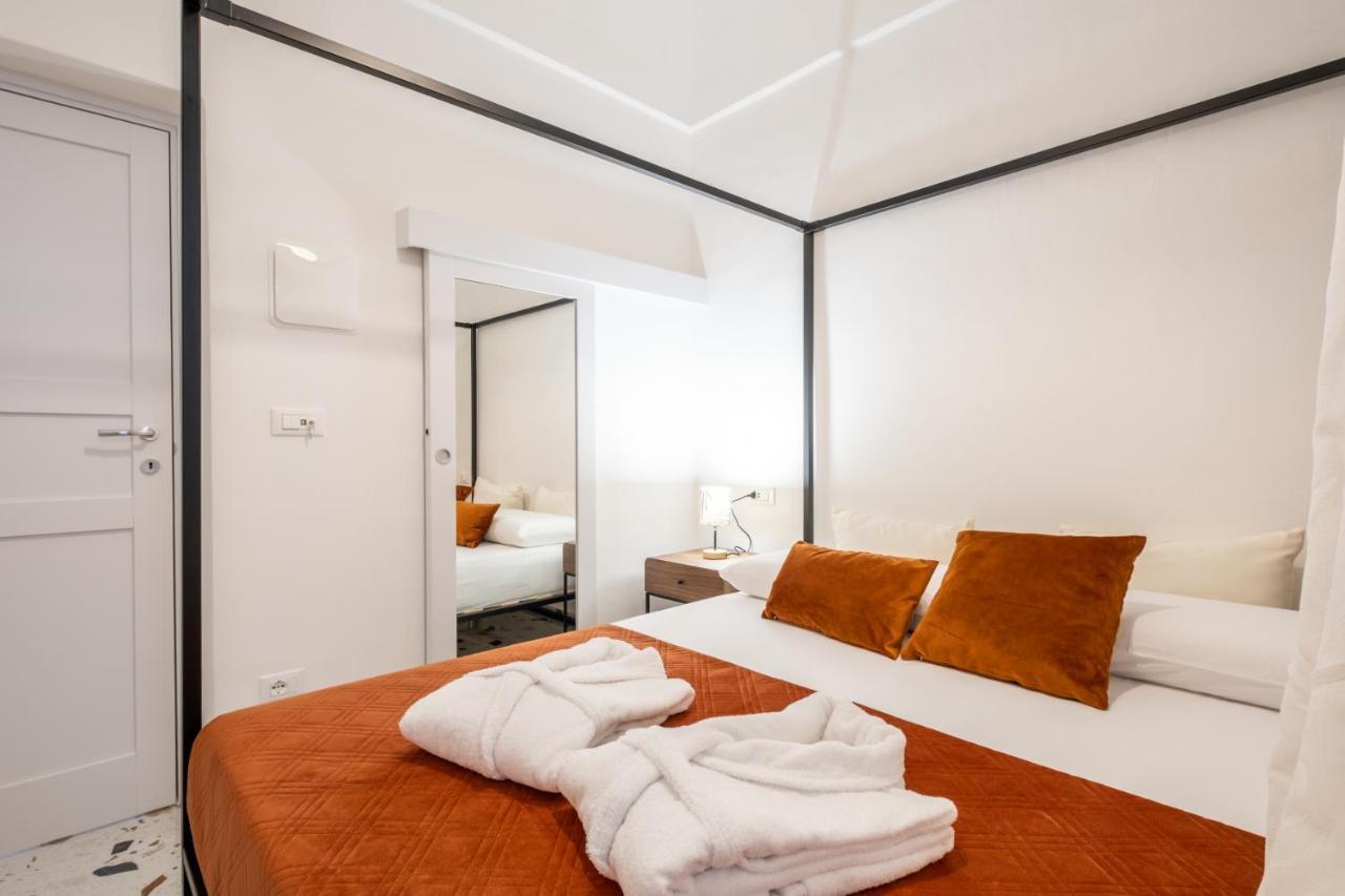 La Bella Ostuni Suites Bagian luar foto