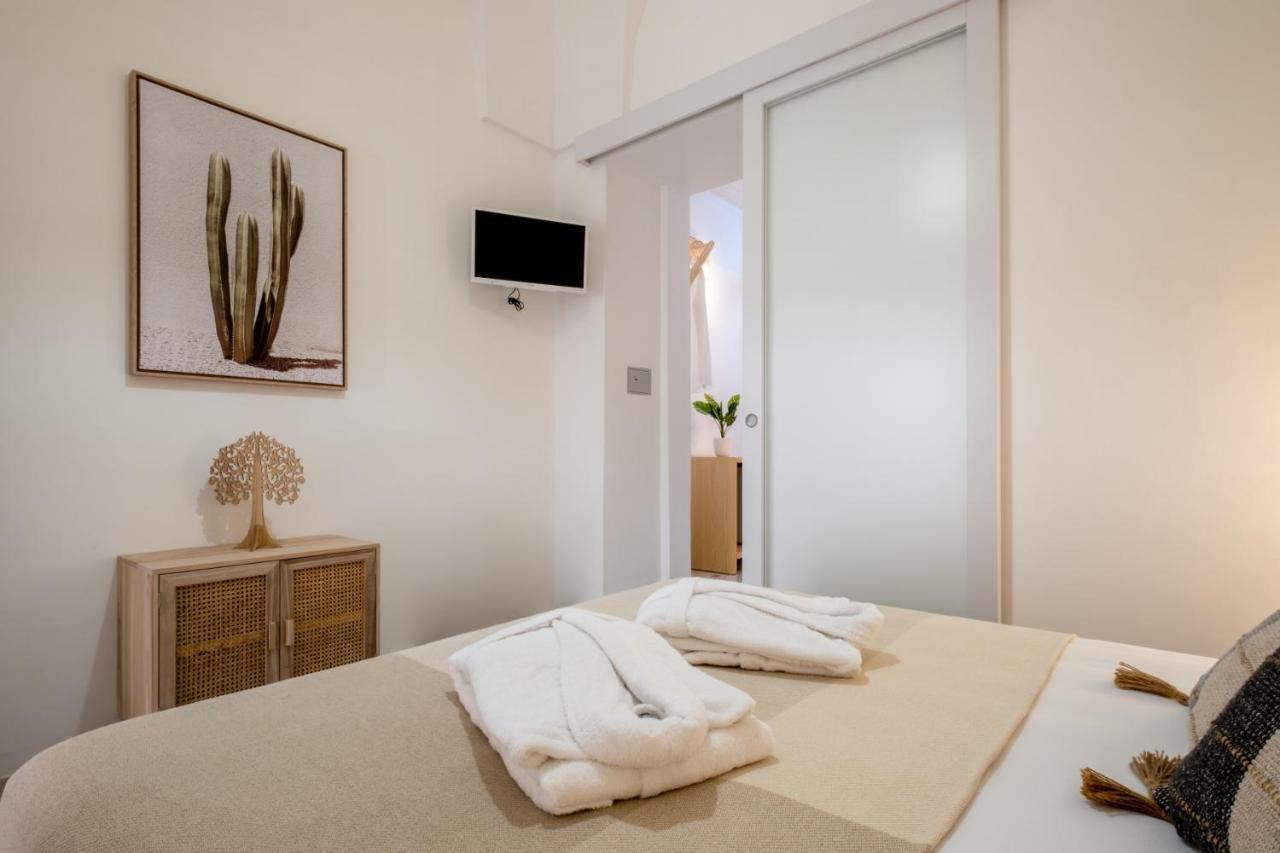 La Bella Ostuni Suites Bagian luar foto