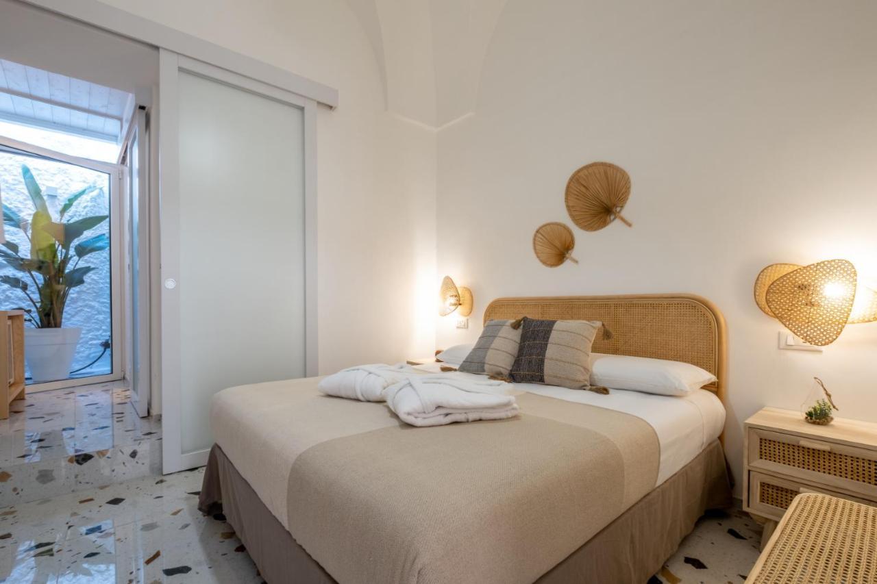 La Bella Ostuni Suites Bagian luar foto
