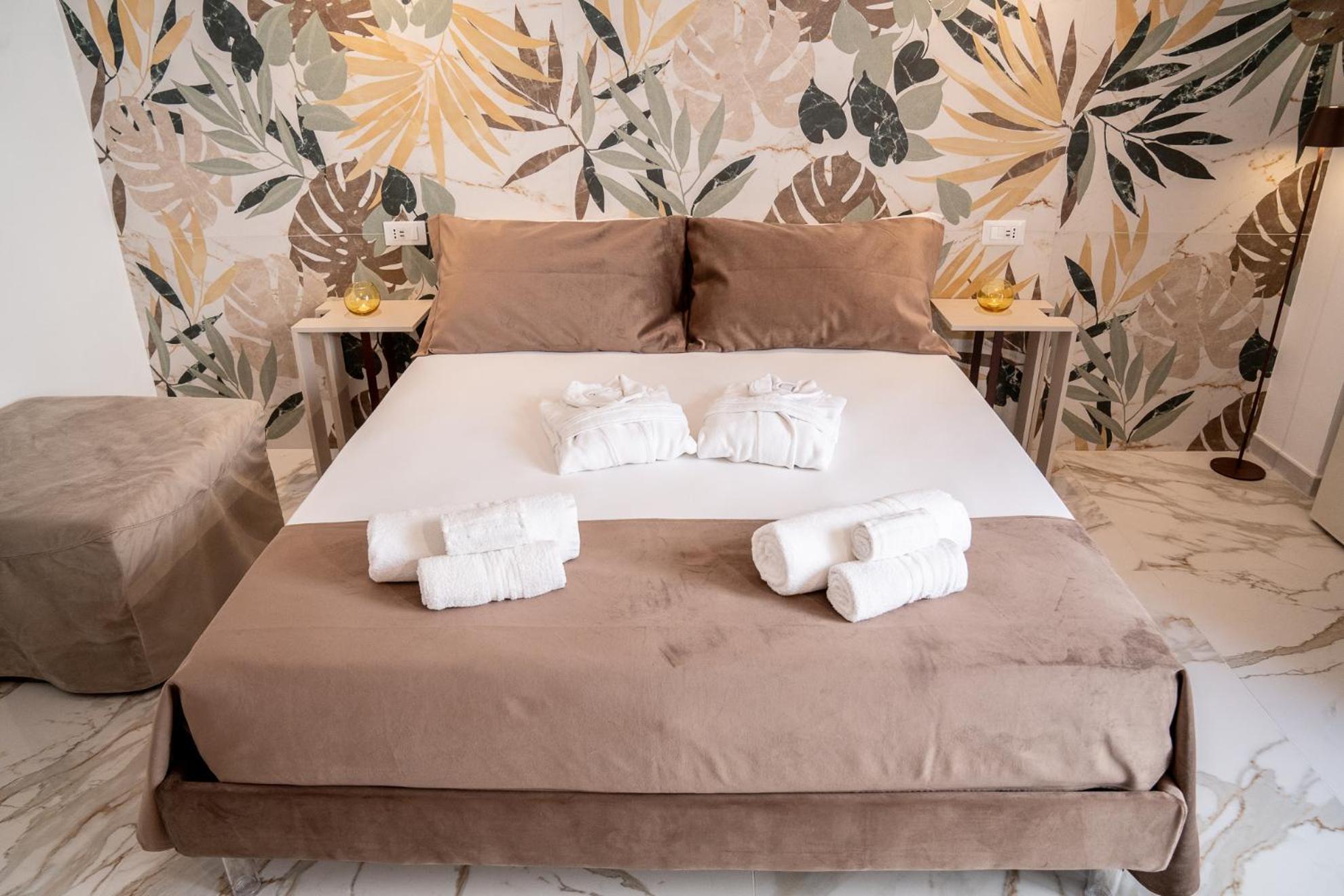 La Bella Ostuni Suites Bagian luar foto